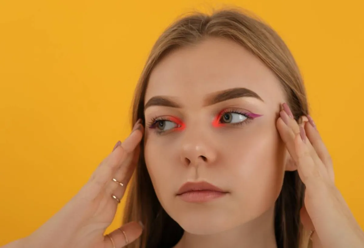 موضة أيلاينر