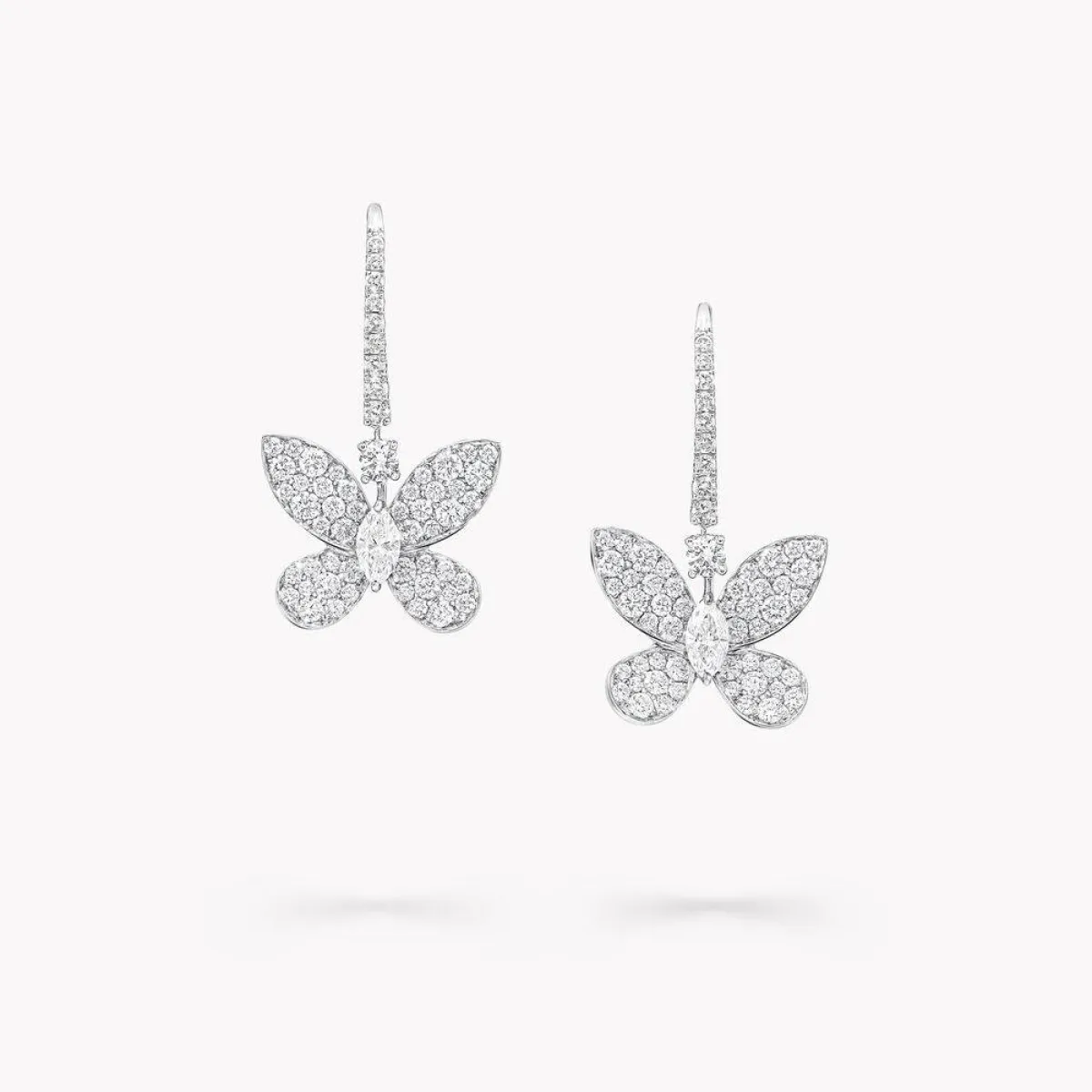 أقراط Pavé Butterfly من غراف Graff