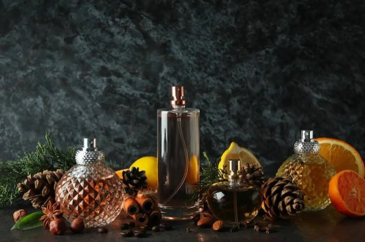 أسماء عطور بالقرفة