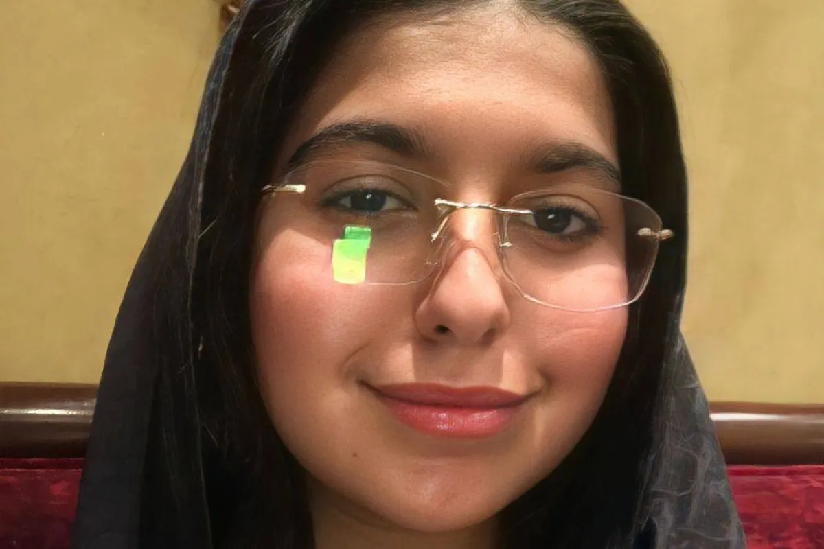 صورة تظهر شخصية سارة  الفارس