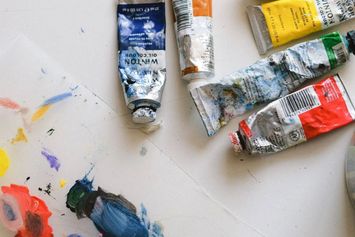 الرسم بالألوان الجواش