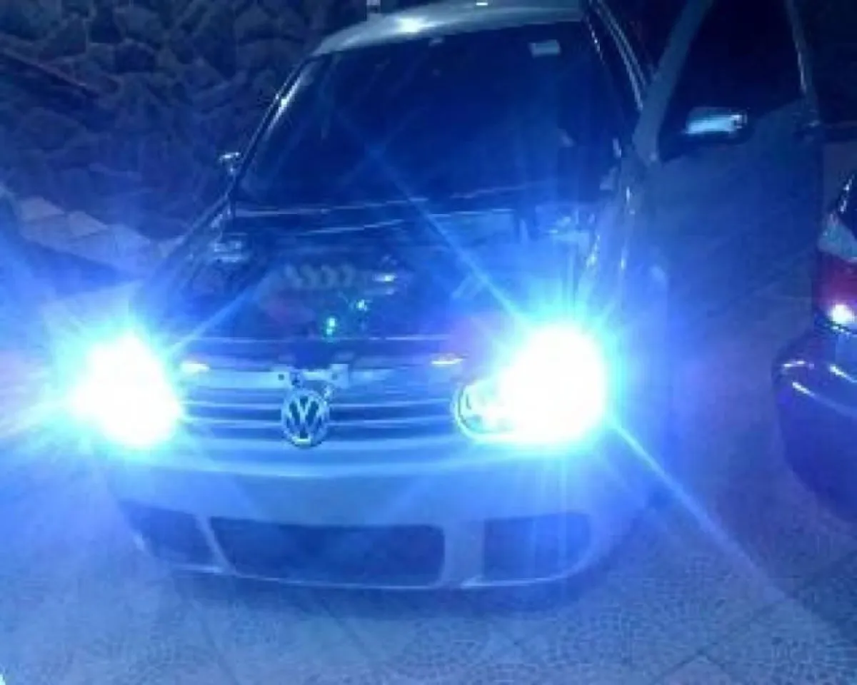 أسباب ضعف إضاءة مصابيح السيارة