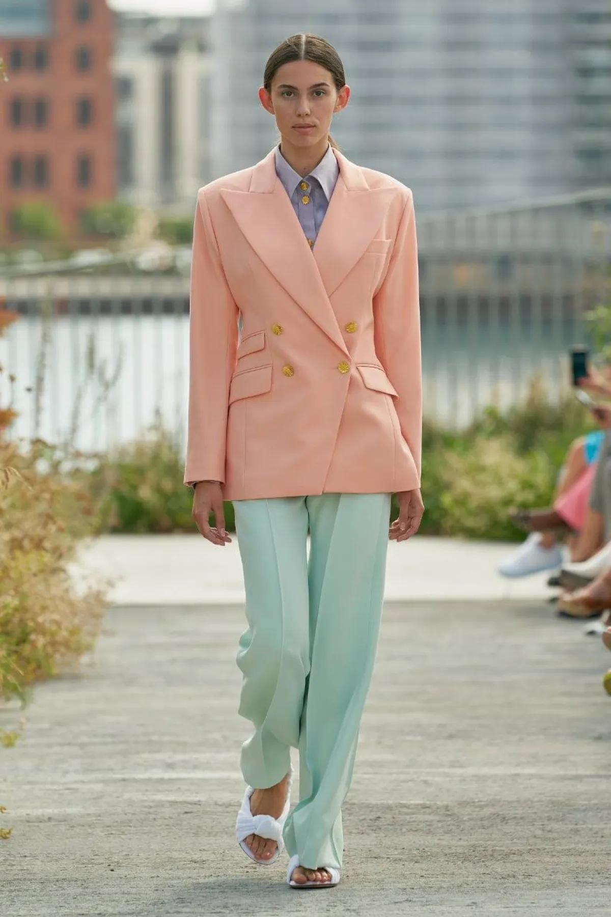 بدلة ملونة كاجوال من  بروجر Brogger