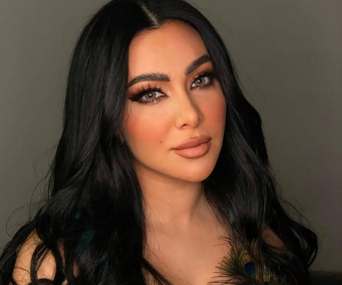 صيحات مكياج ميرهان حسين