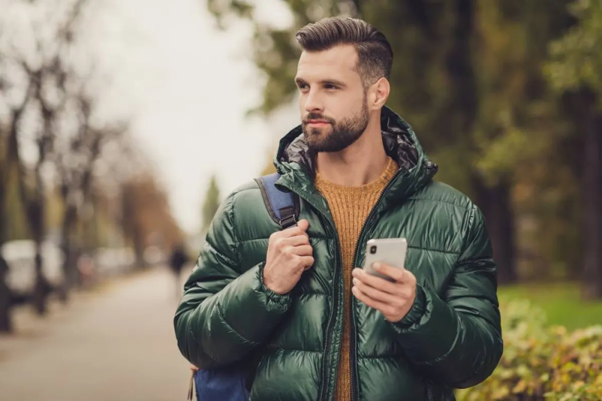 التواصل والاتصال بالآخرين أثناء التواجد بدولة أخرى