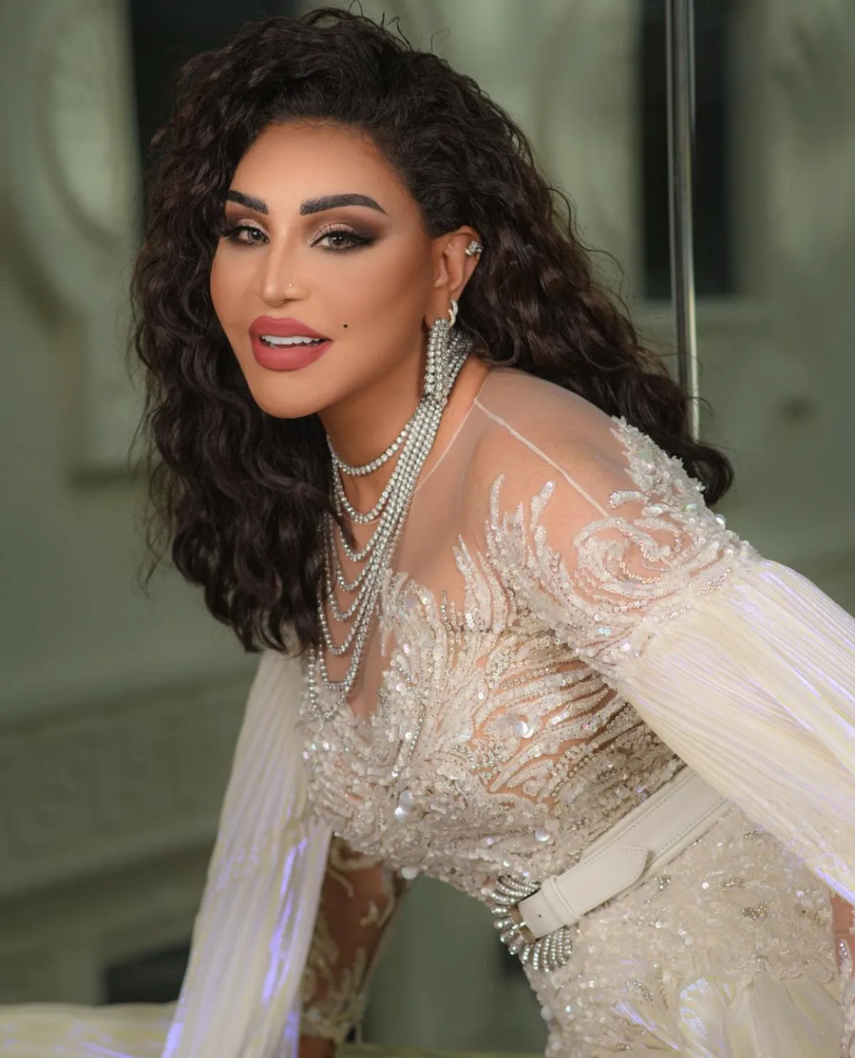 احلام - الصورة من حسابها على الانستجرام 