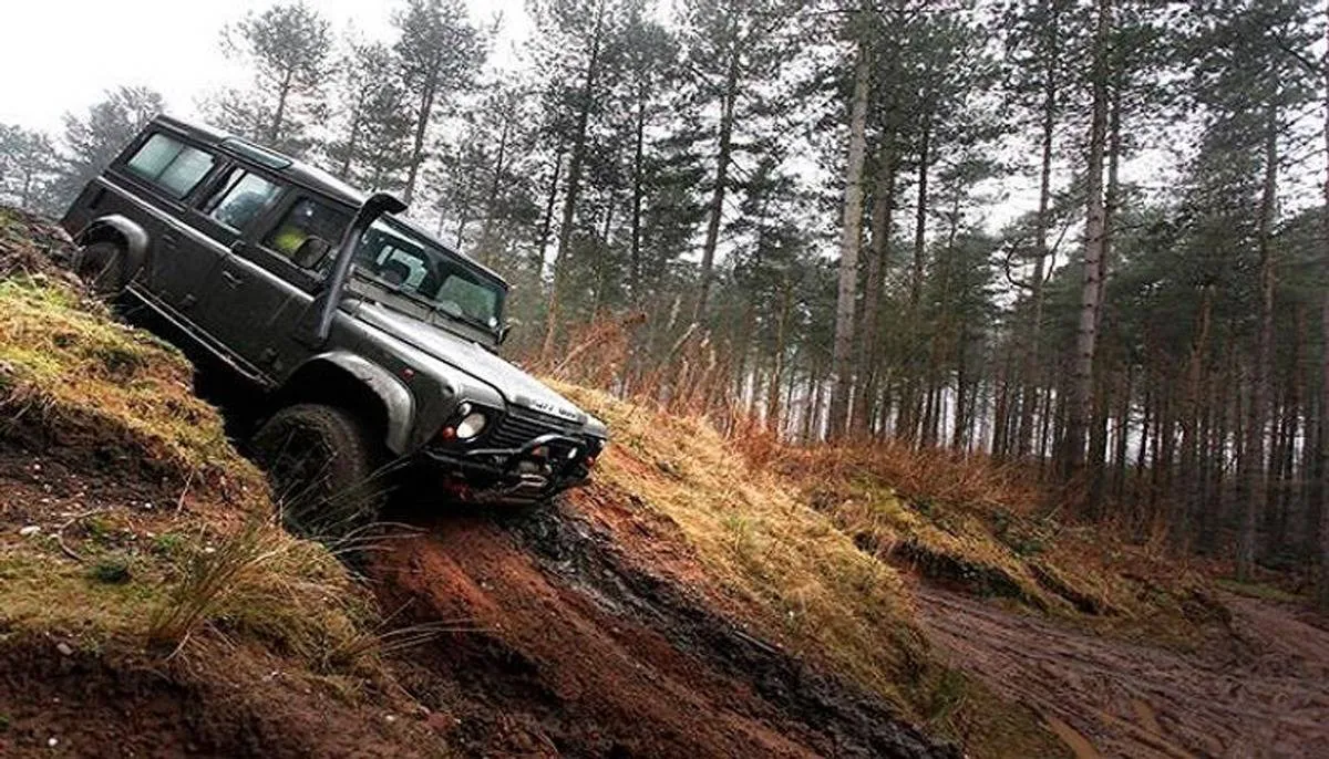 نصائح للقيادة في الطرق الوعرة  