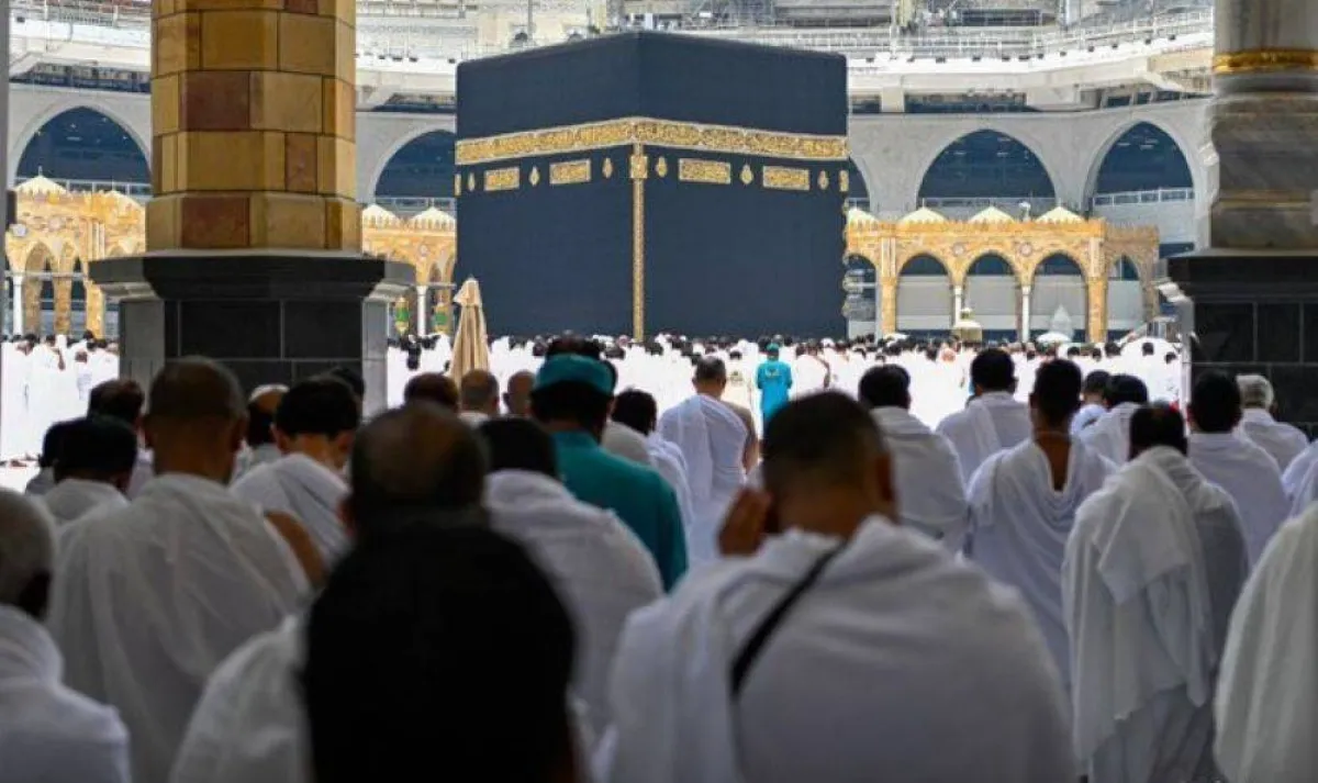 الشيخ الخثلان يؤكد على فضل صلاة الجمعة