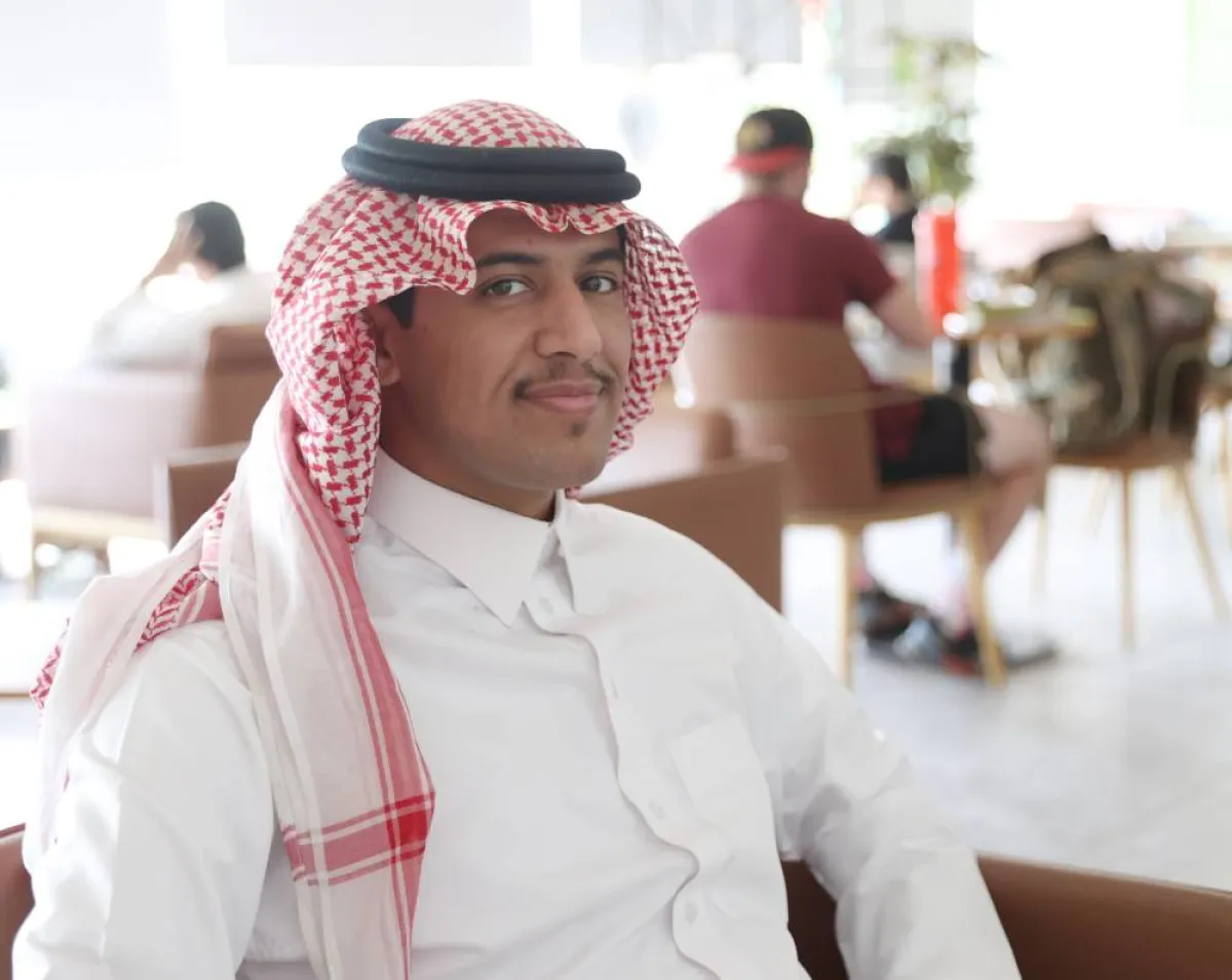 من السعودية راكان الحقباني