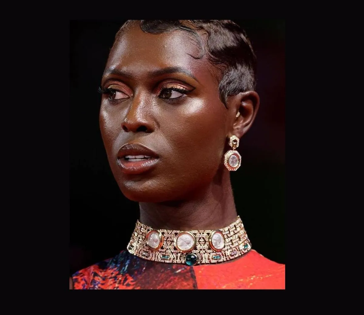 الصورة من حساب علامة Christopher John Rogers على انستغرام