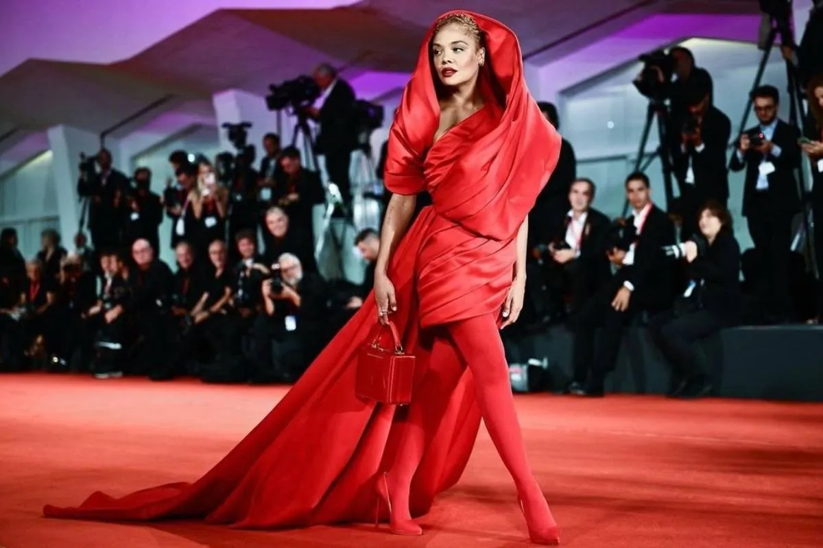 تيسا تومسون Tessa Thompson- الصورة من حساب Wayman and Micah على إنستغرام