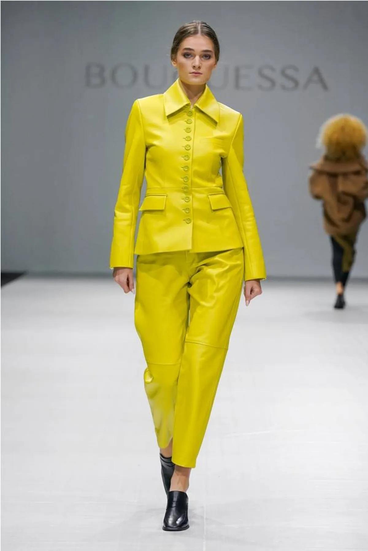 موديلات بناطيل جلدية لخريف 2022 من بوجيسا Boguessa