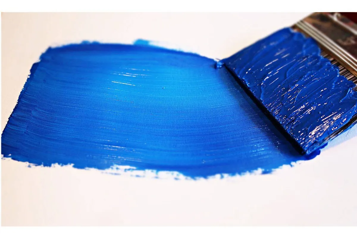 الرسم باللون الأزرق