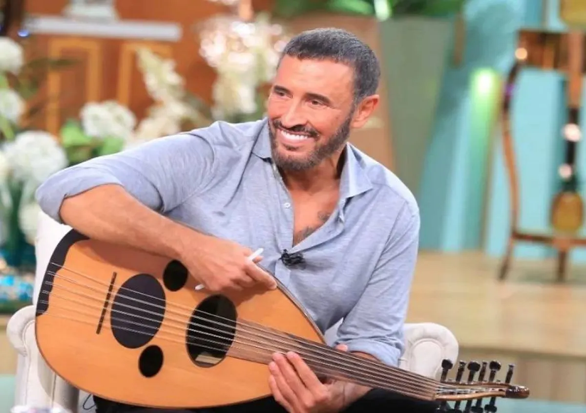 كاظم الساهر - صورة من حساب منى الشاذلي على انستغرام