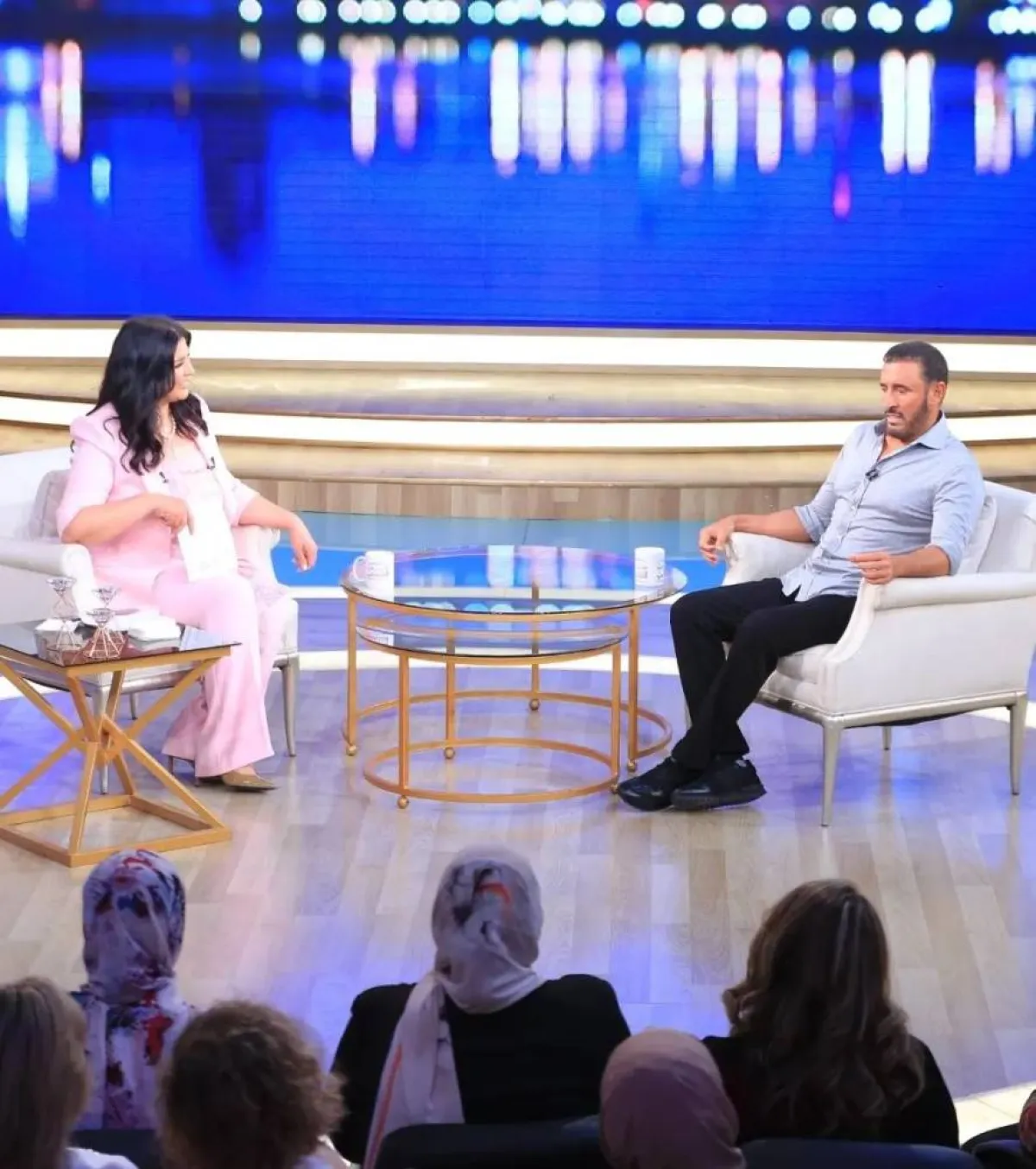 كاظم الساهر- صورة من حساب منى الشاذلي على انستغرام