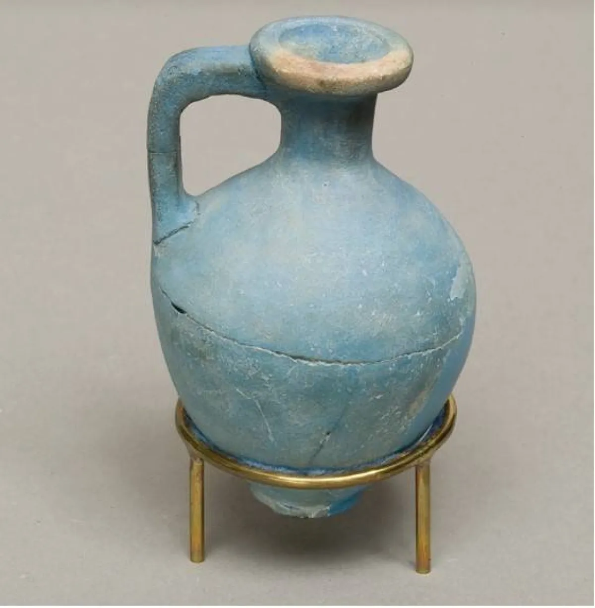 جرة فرعوني زرقاء