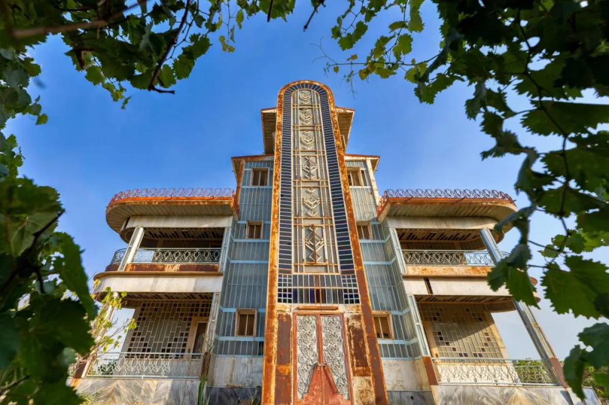 تميز في أسلوبه المعماري بدمج النمط المحلي والغربي.  الصورة من حساب إمارة منطقة مكة على تويتر