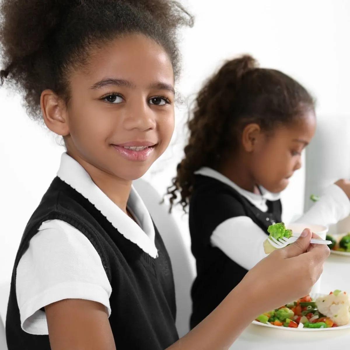 صورة لطفلة سعيدة