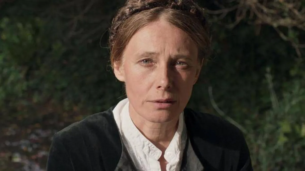 ناتالي بوتفو- الصورة من موقع Variety