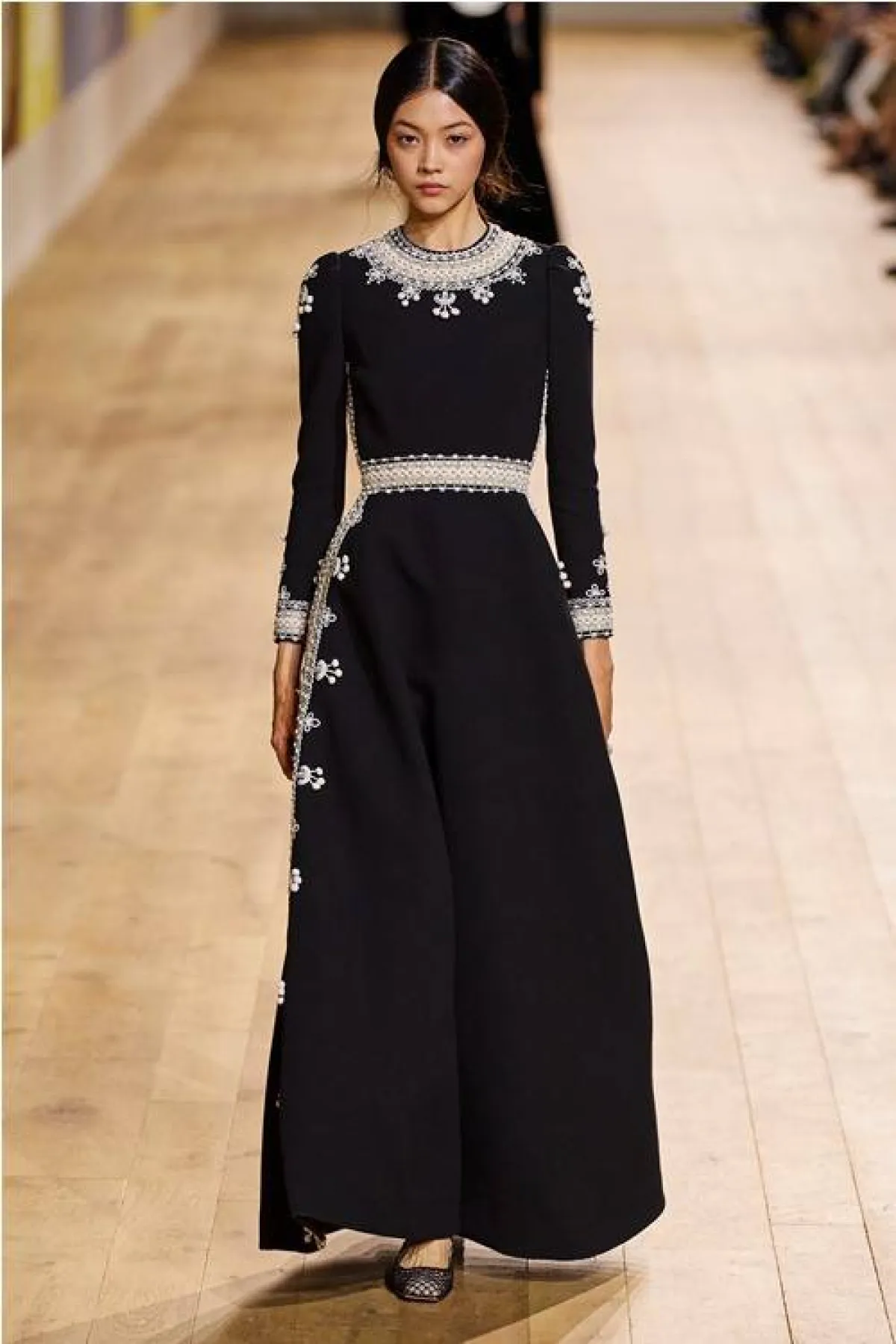 فستان سهرة لأم العروس من كريستيان ديور Christian Dior