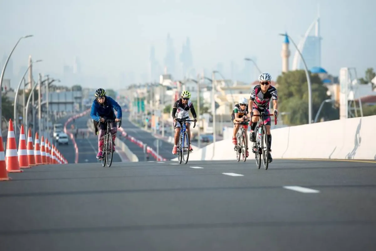 ترايثلون دبي للسيدات 2022. الصورة من "وام"
