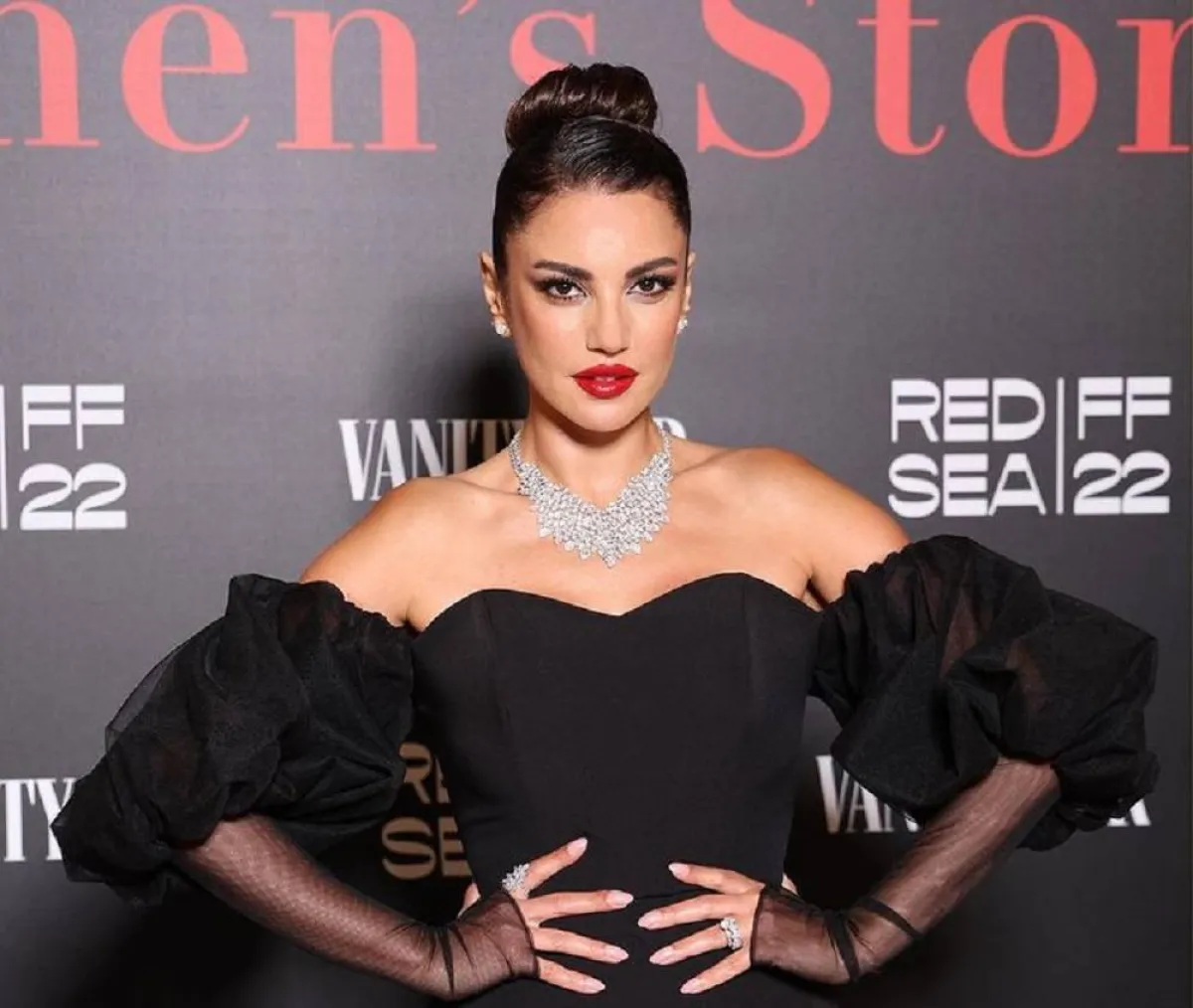 الصورة من حساب درة على انستغرام