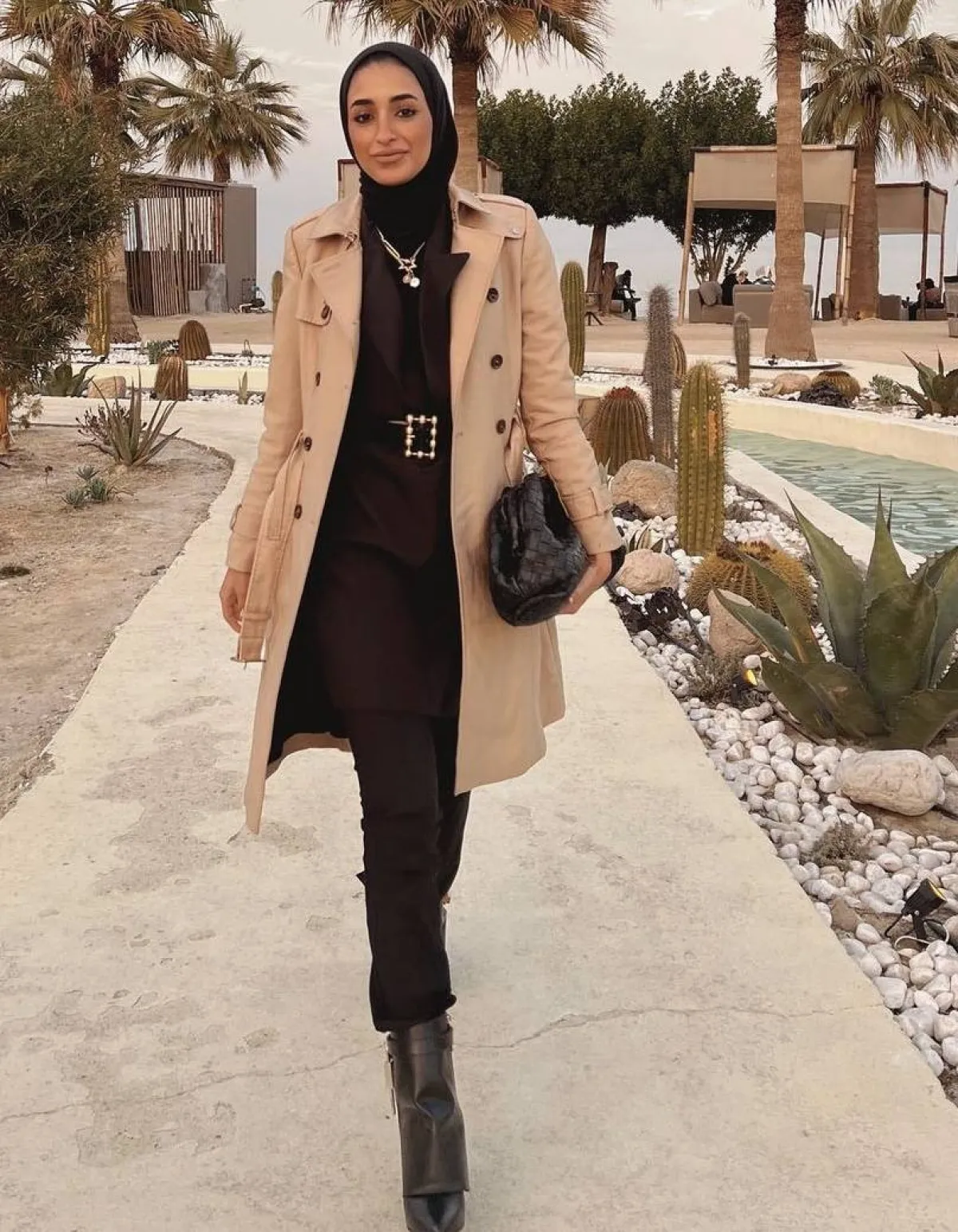 اطلالة حيادية الالوان من حصة الخطاف