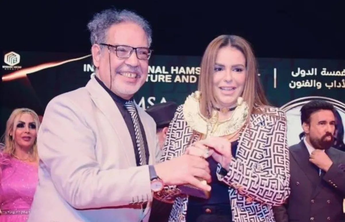 تكريم دنيا عبد العزيز بمهرجان همسة - صورة من حسابها على انستغرام