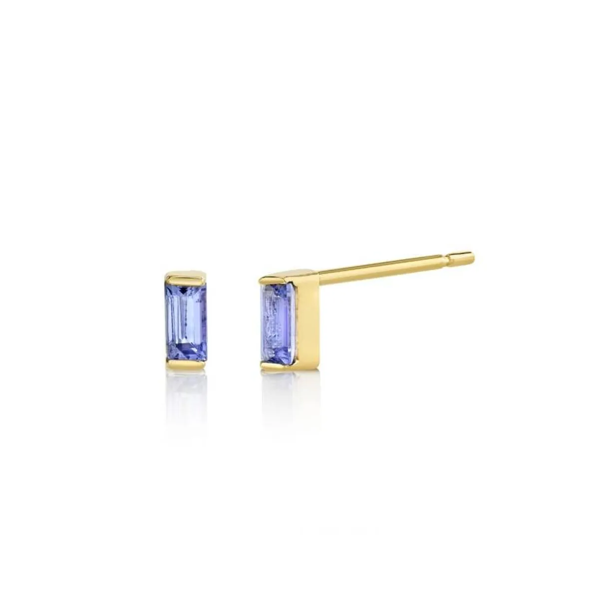 أقراط Tanzanite Baguette من Marrow 