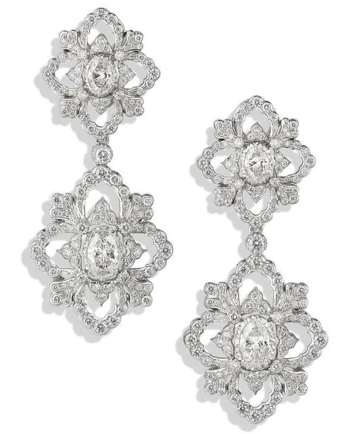 الصورة من صفحة مجوهرات Buccellati على انستغرام