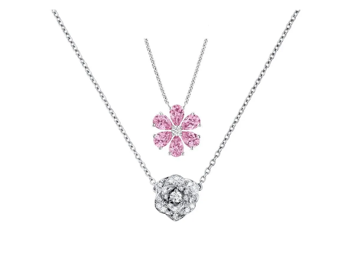 تصاميم سلاسل مستوحاة من الزهور لإطلالة أنثوية لعروس خريف 2022