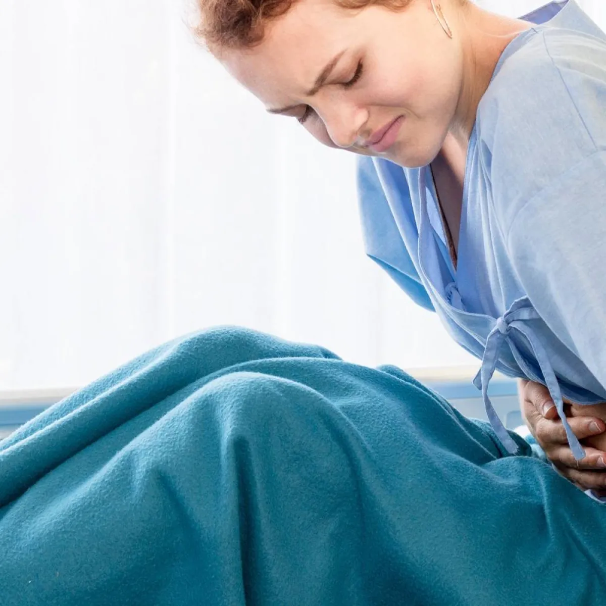 صورة لحامل تتألم