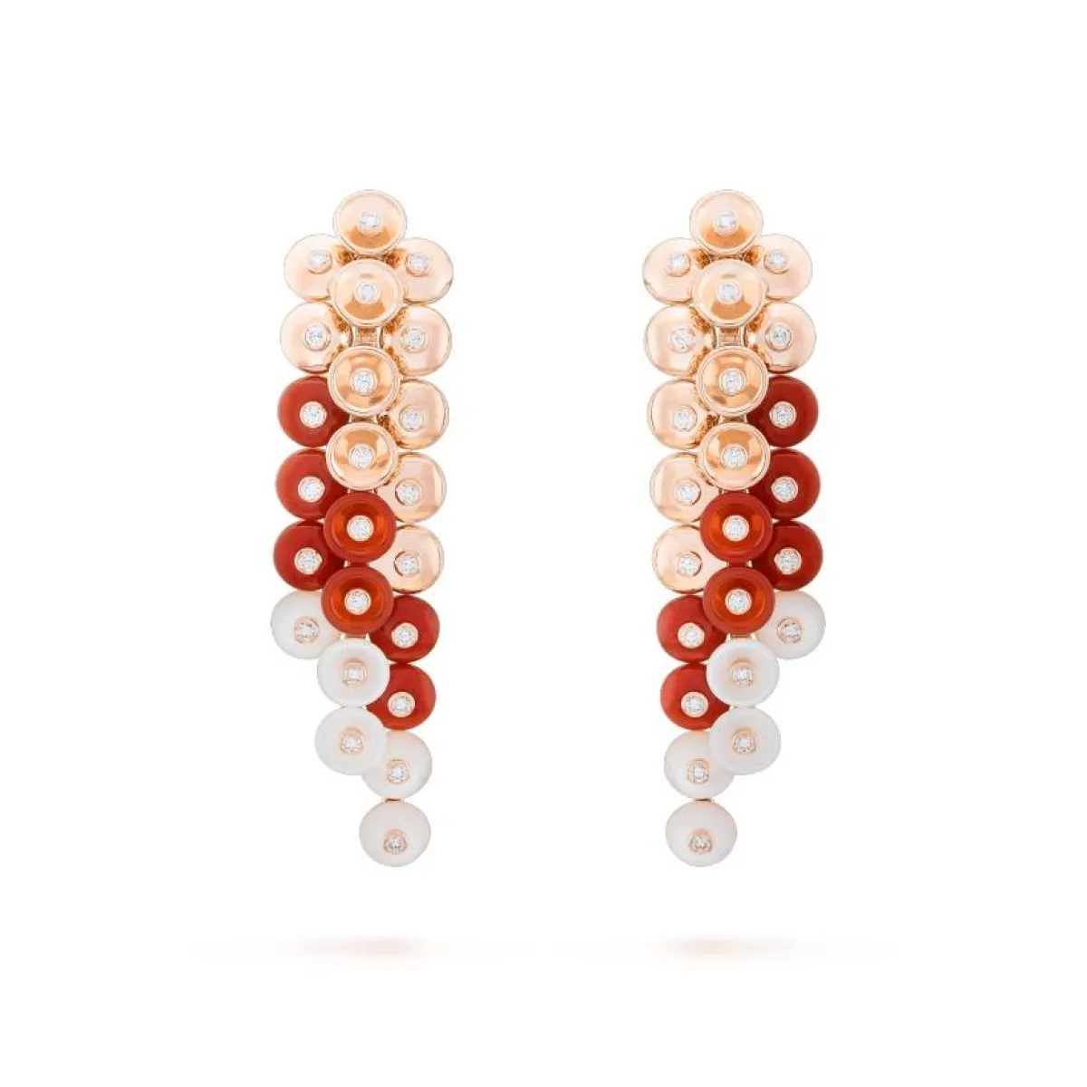 أقراط  Bouton d'or من فان كليف آند أربلز Van Cleef & Arpels