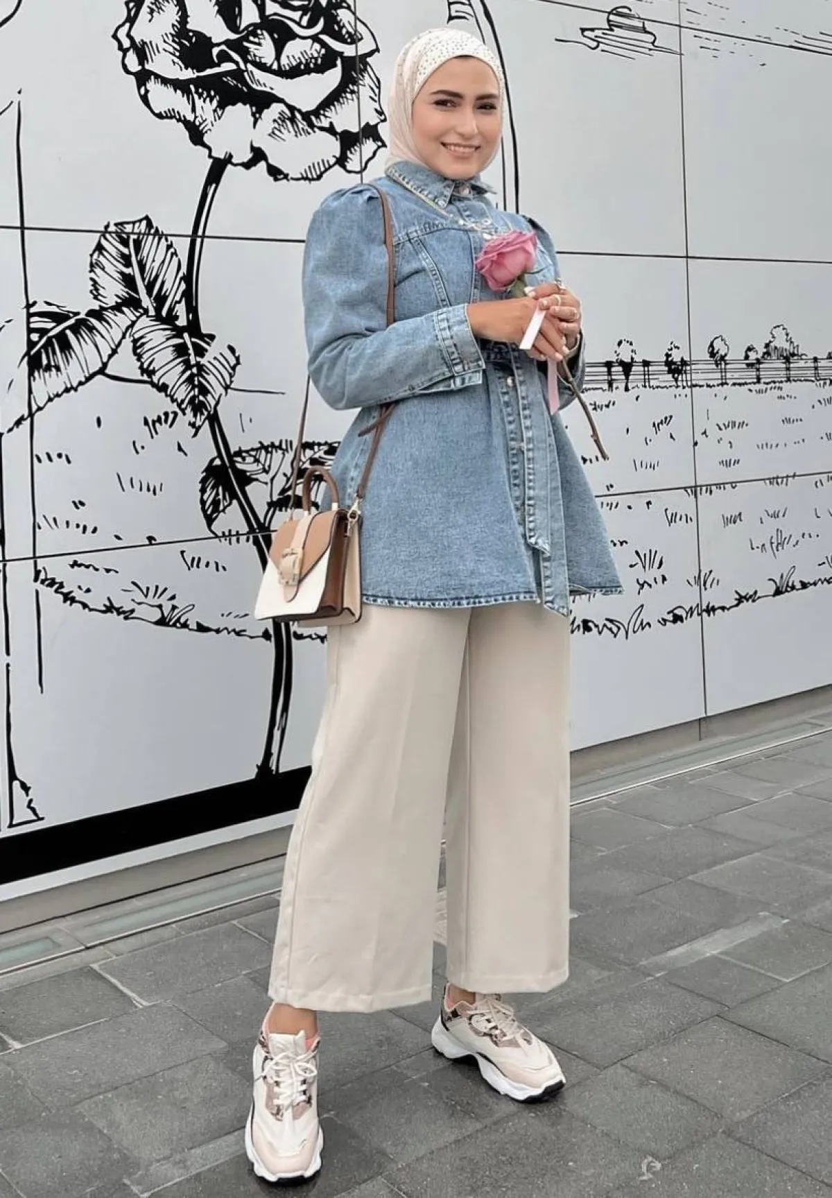 وفاء عز الدين باطلالة عملية