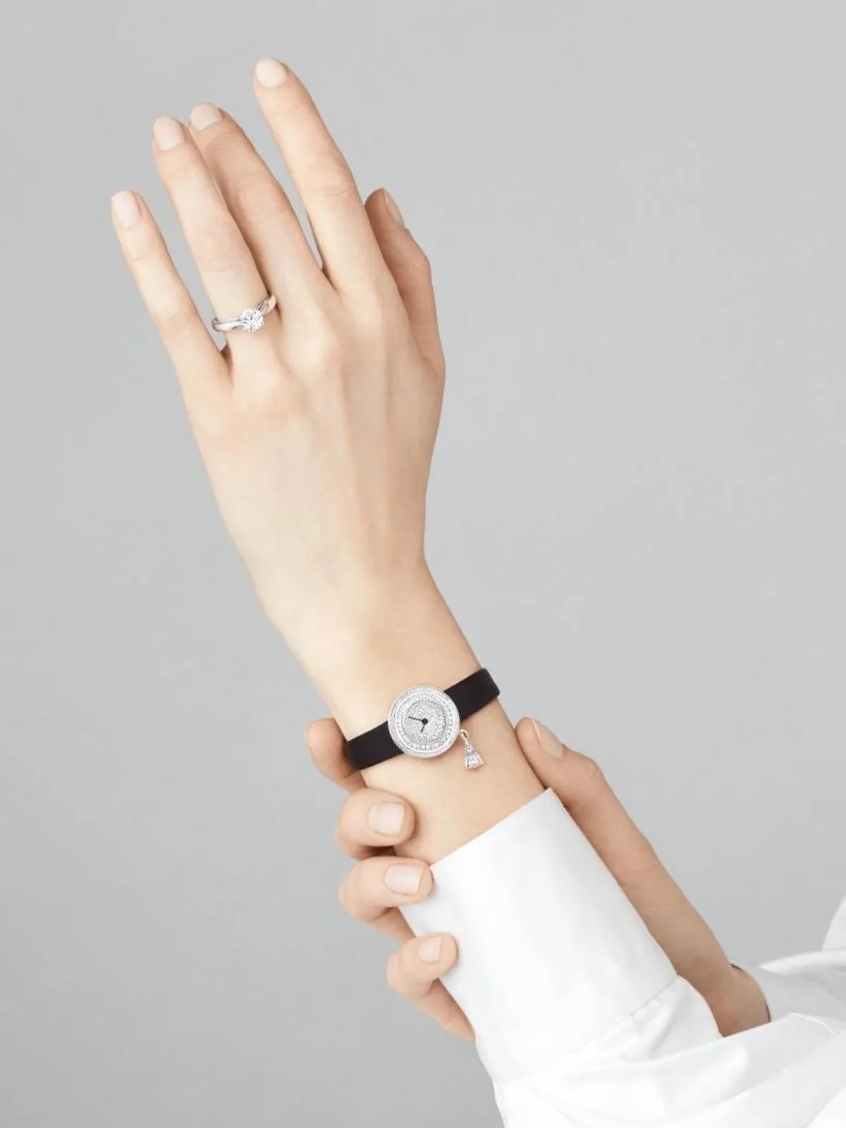 ساعة Sweet Charms من فان كليف آند أربلز Van Cleef & Arpels