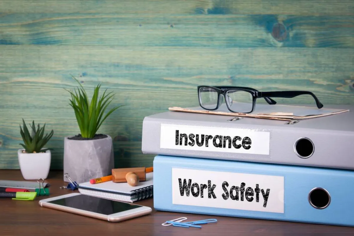 القوانين التجارية كفلت للموظفين حقوقهم في حالة الإصابة