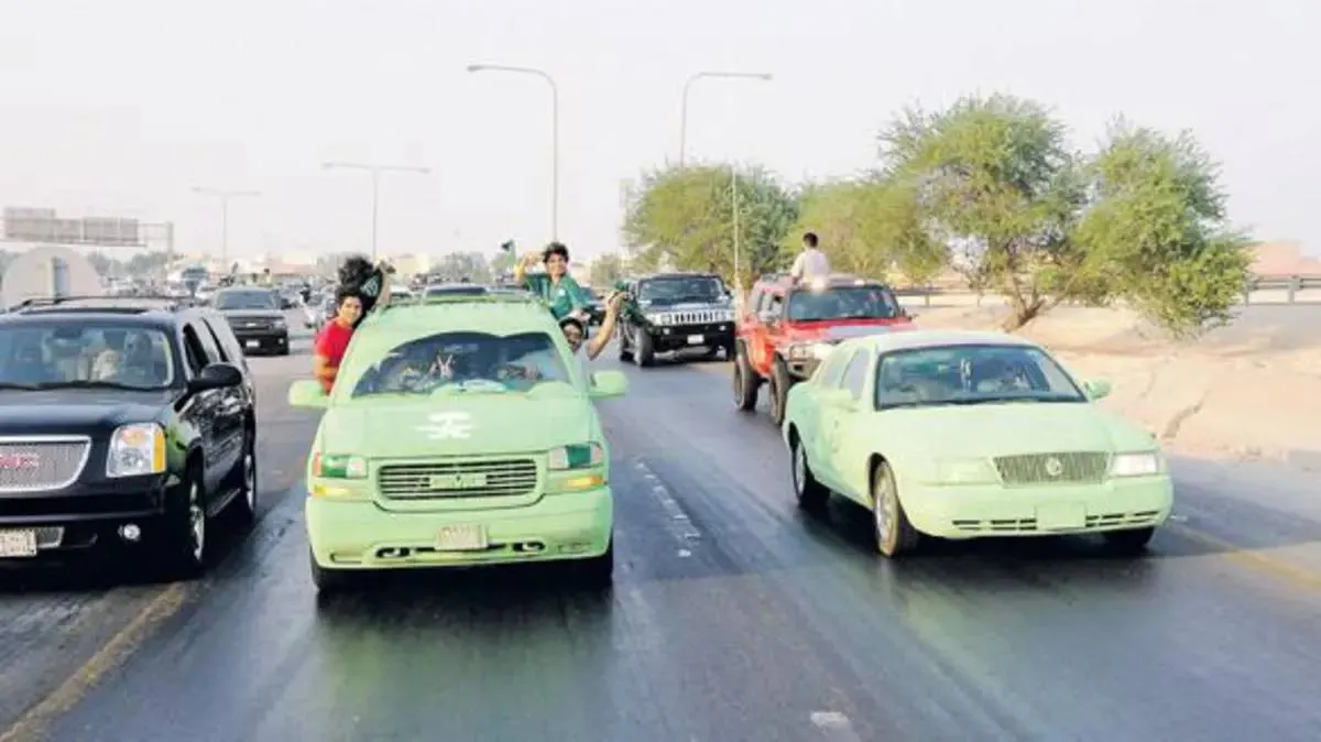 أفكار لتزيين السيارات في اليوم الوطني السعودي 2022