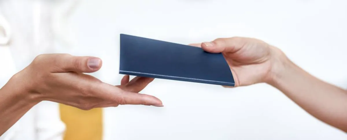 الحول على تأشيرة السياحة السعودية