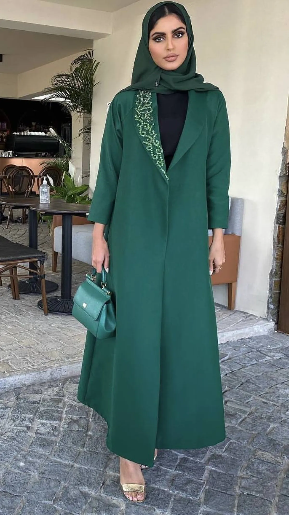 راف العتيبي بالعباية الخضراء