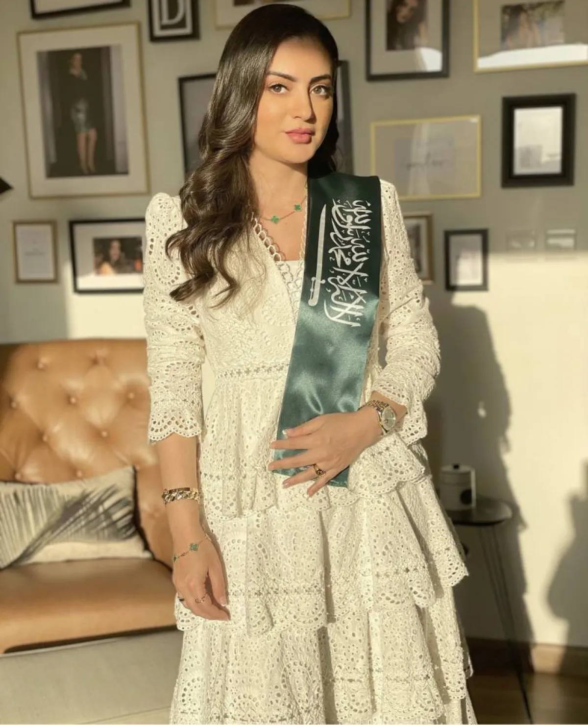 دانية الشافعي باطلالة فخمة