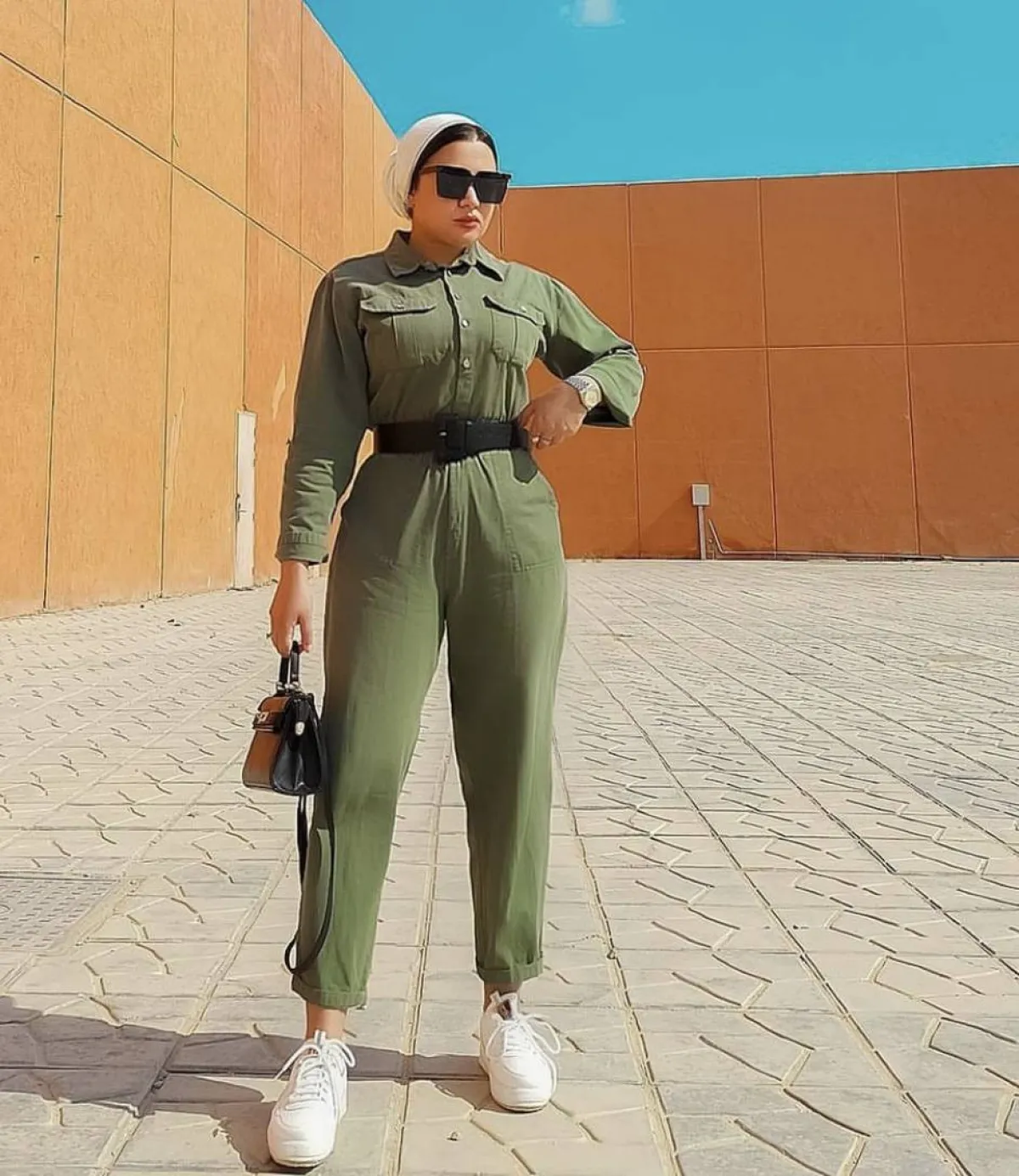 هاجر جمال بجمبسوت أخضر