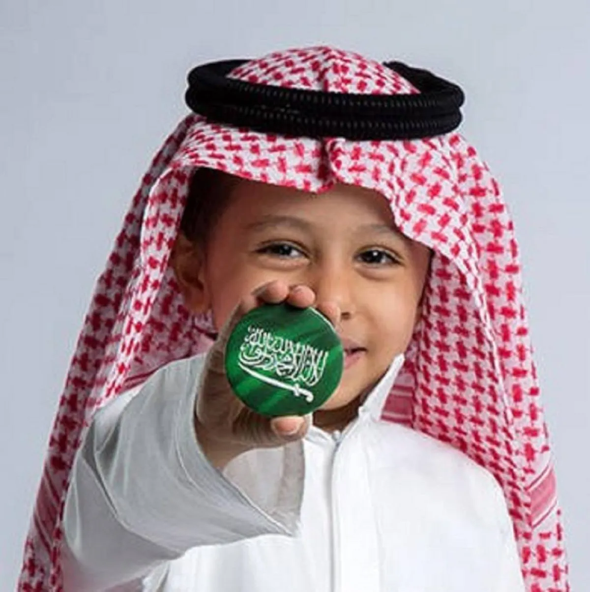 صورة لطفل سعيد