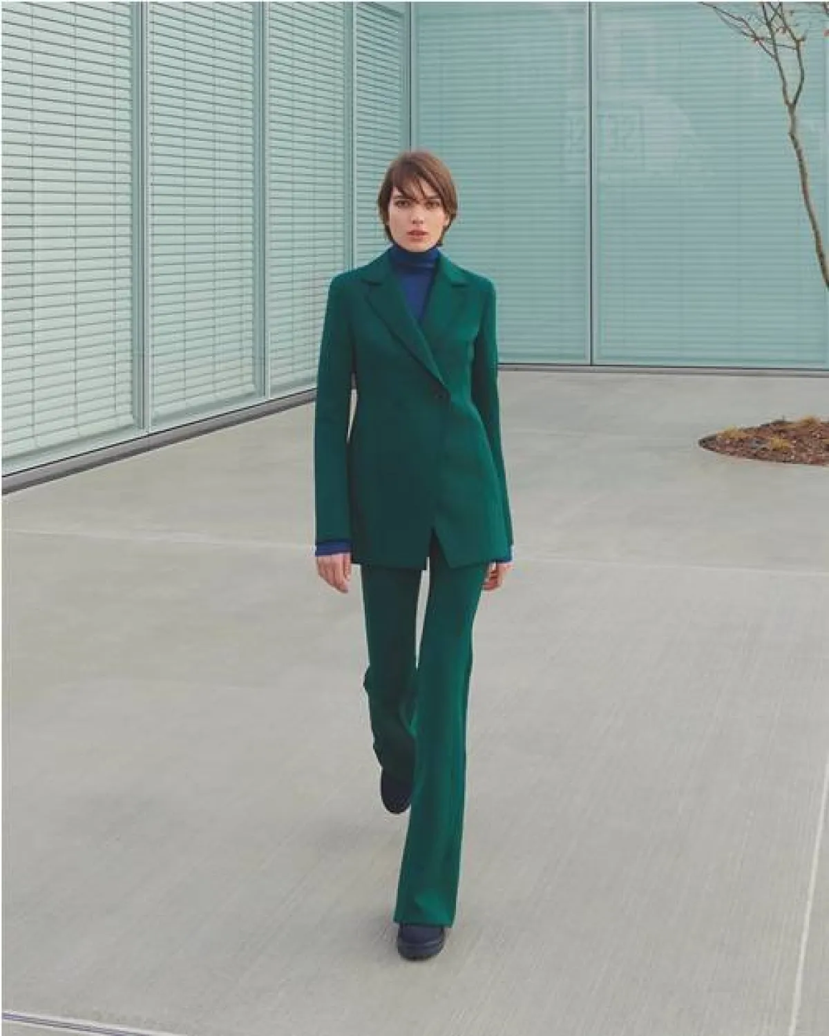 بدلة فخمة وانيقة من أكريس Akris