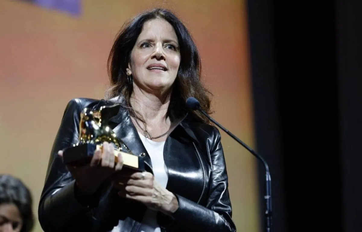 لورا بويتراس- الصورة من حساب La Biennale على إنستغرام