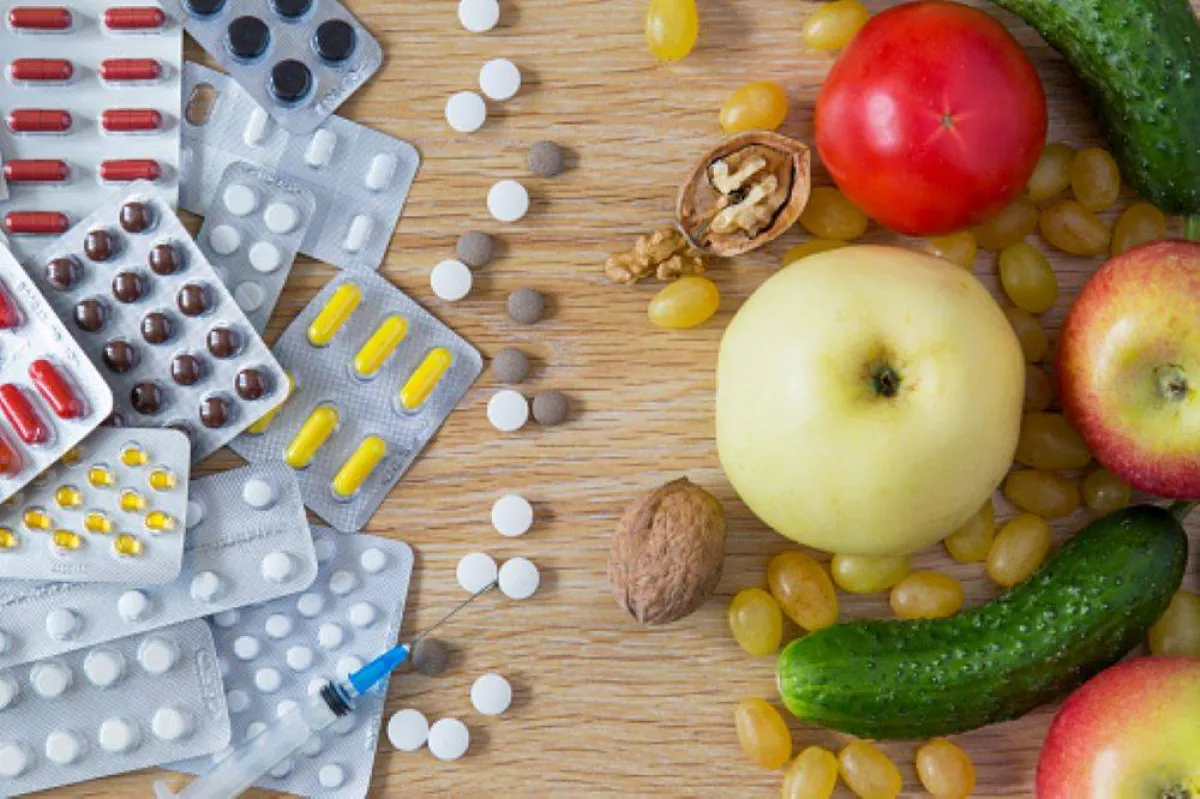 صيدلانية: بعض أنواع الأطعمة تؤثر على فاعلية الدواء