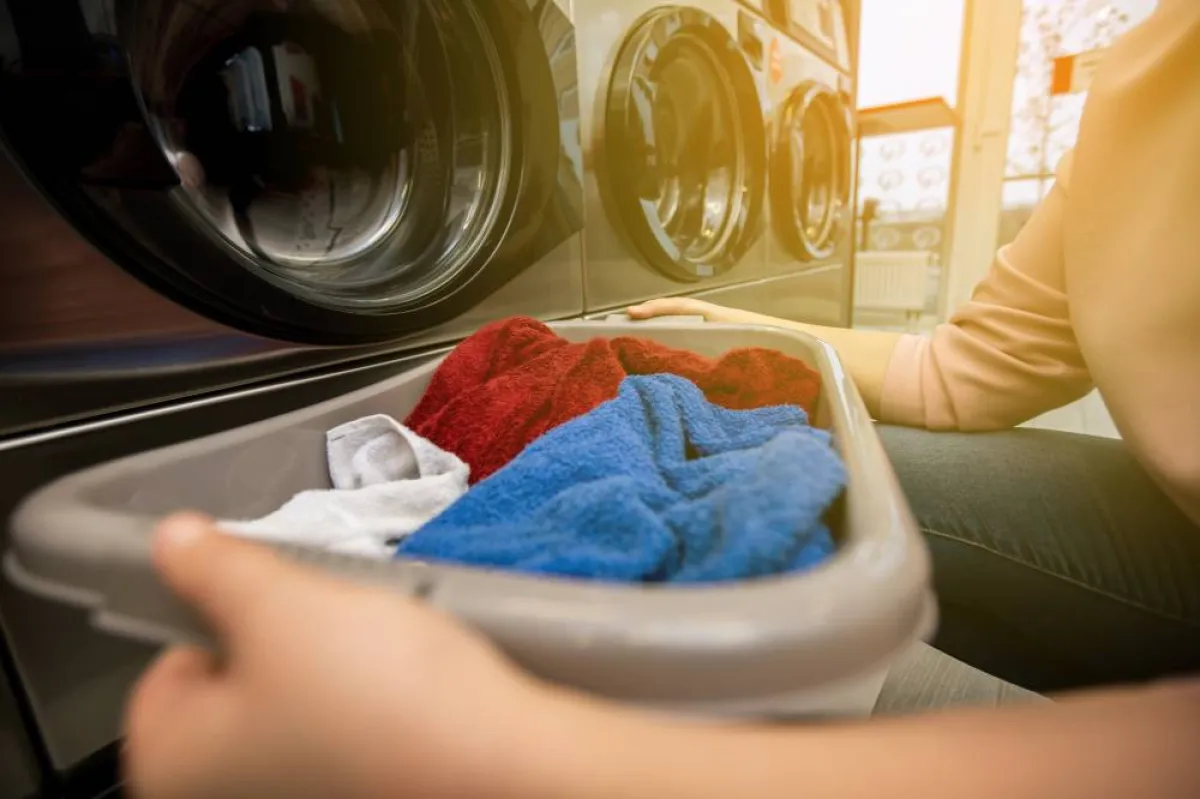 الغسيل الملوّن