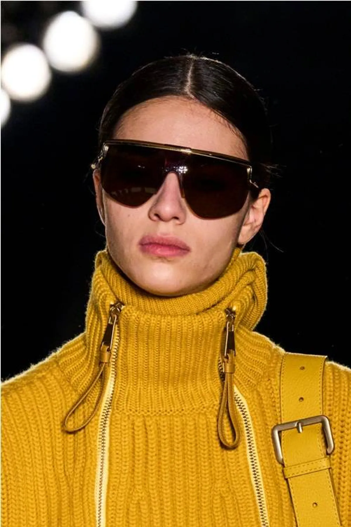 نظارة شمسية باللون الأسود من ماكس مارا Max Mara