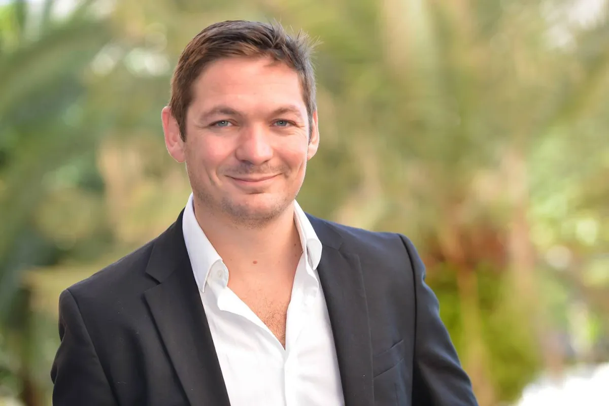 مايك ريجبي. الصورة من العلاقات العامة