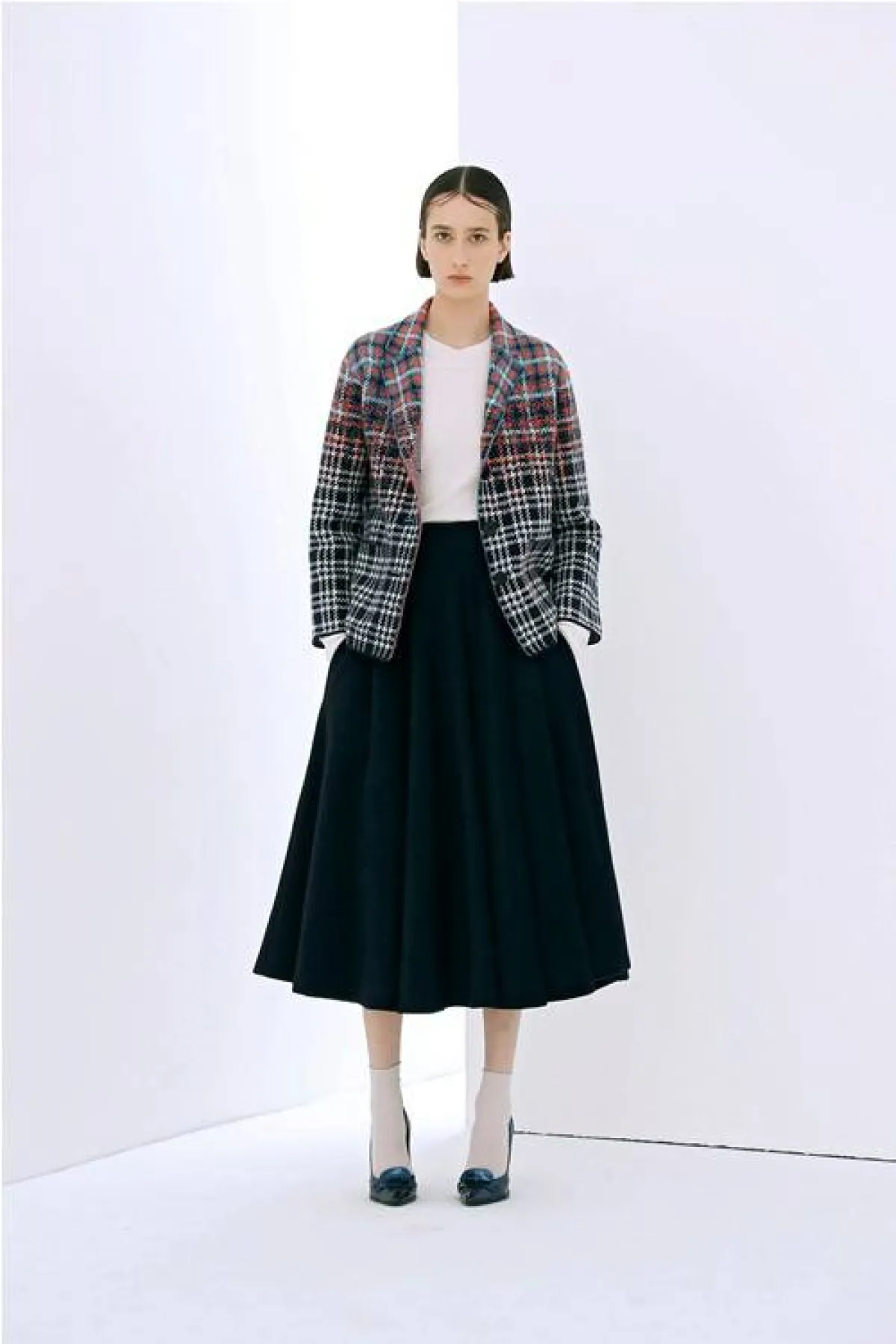 التنورة ذات الثنيات، من ليبور جابالا Lebor Gabala