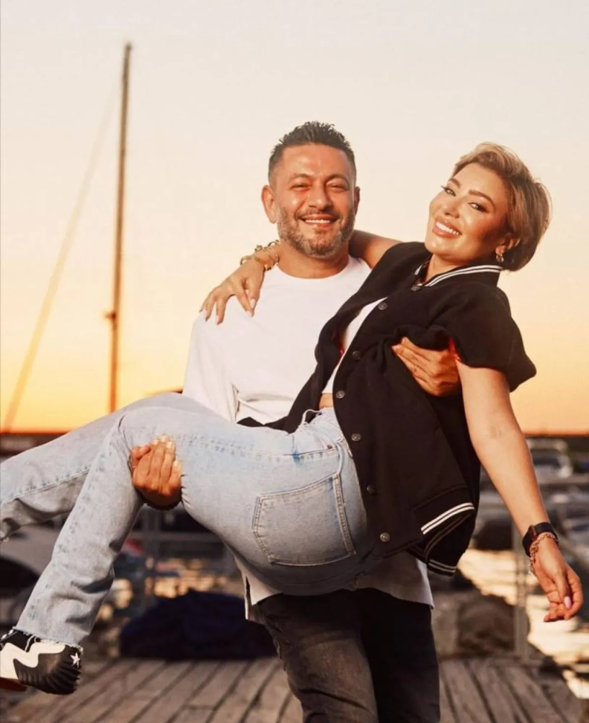 زياد برجي وزوجته سناء فرح- الصورة التي نشرها زياد بمناسبة الذكرى العاشرة لزواجهما- الصورة من حسابه على انستغرام